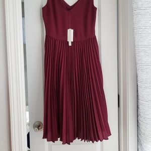 Brand New Banana Republic 0 Petite Maroon Dress